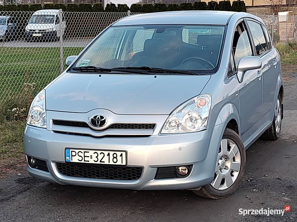 TOYOTA COROLLA VERSO 18 BENZYNA Van / Minibus Leszno