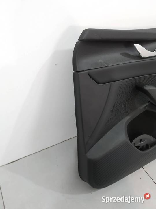 TAPICERKA BOCZEK PRAWY PRZÓD PASAŻERA Skoda