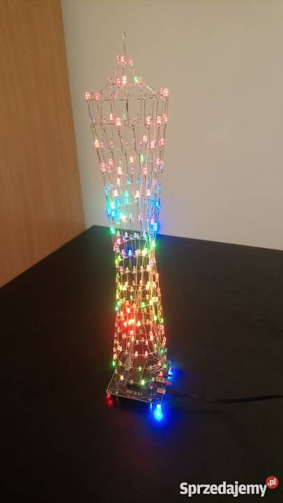 Wieża Canton Tower kolorowa wieża Przeworsk