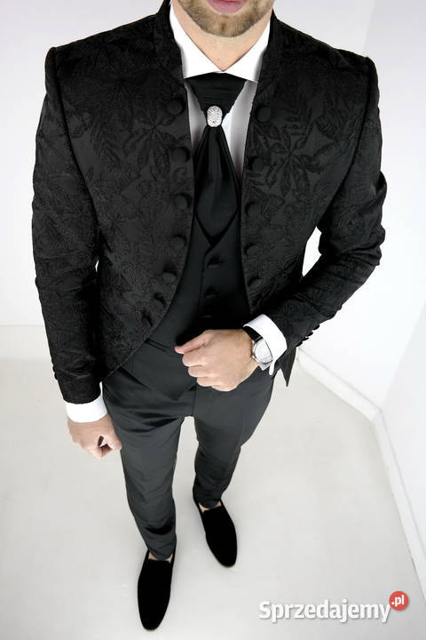 Giovanni Pera włoski garnitur na stójce różne Ostrów Wielkopolski