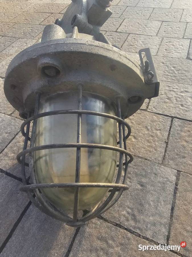 Lampa industrialna z PRL Jasło