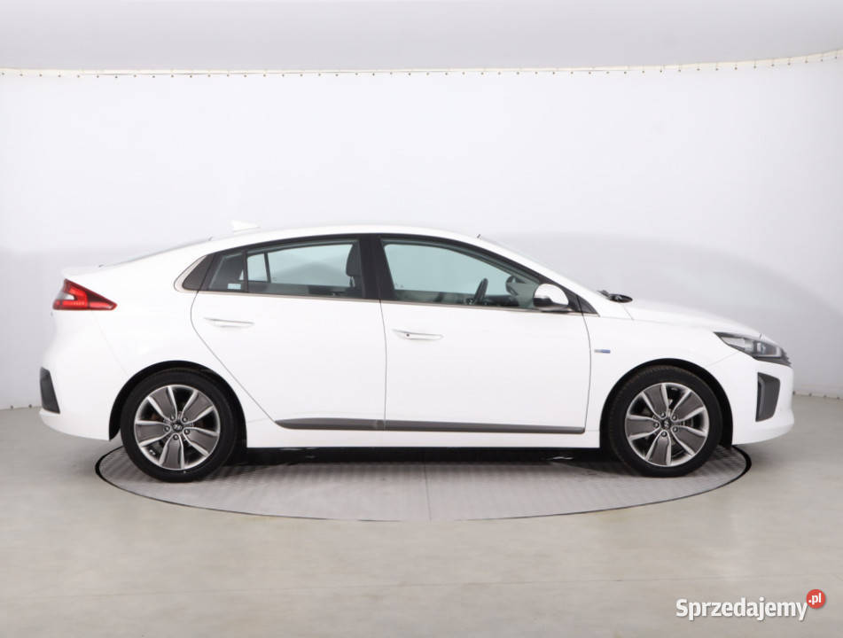 Hyundai Ioniq Hybrid mazowieckie