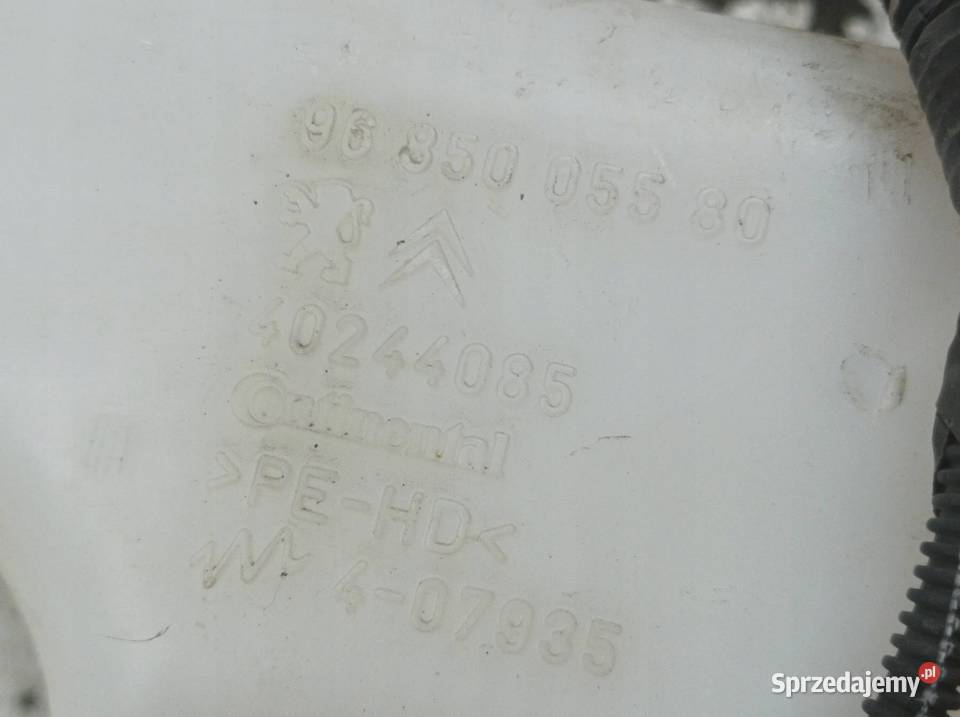 ZBIORNICZEK SPRYSKIWACZY 9685005580 Peugeot 3008 osobowe