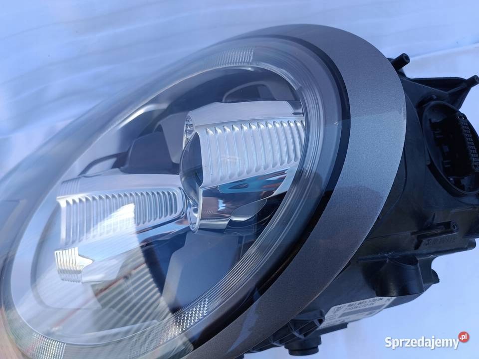 LAMPA PRAWY PRZÓD EU FULL LED PORSCHE CARRERA