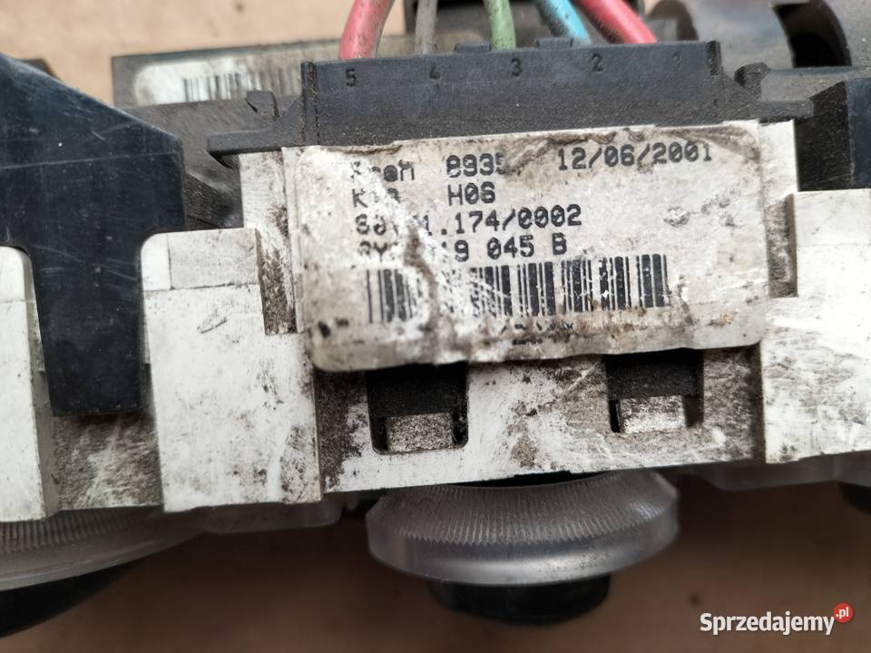 Panel Nawiewu klimatyzacji Skoda Fabia 1 Wyposażenie wnętrza Kamień-Kolonia sprzedam