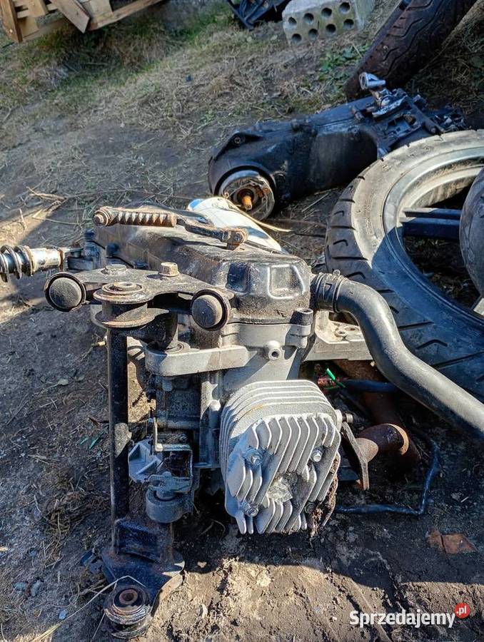 Skuter Romet uszkodzony