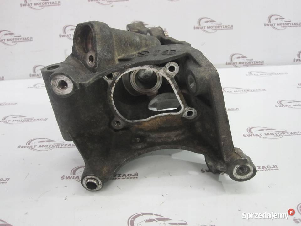 MINI 16 D 11r łapa silnika 46100 066257 sprzedam