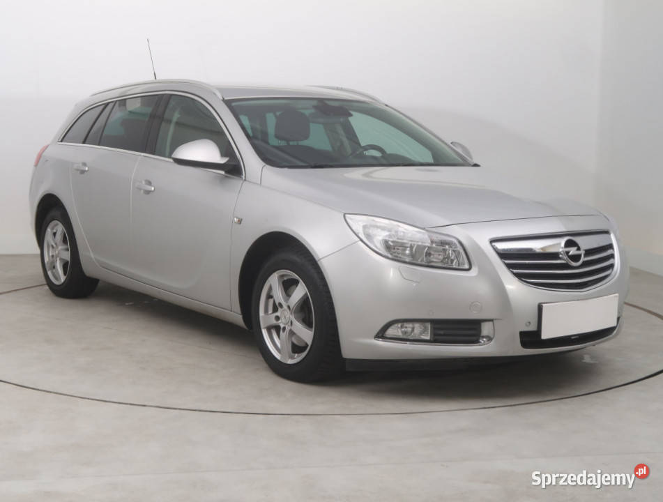 Opel Insignia 14 Turbo relingi dachowe