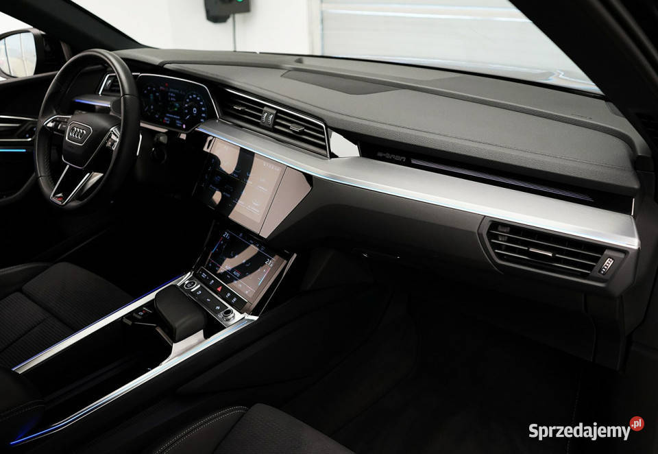 Audi Q8 Sportback etron 55 408 Quattro MatrixLed przyciemniane szyby Kielce