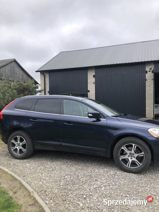 VOLVO XC60 T6 AWD BENZYNA+GAZ