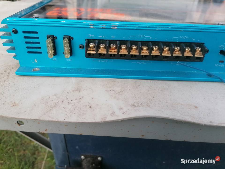 Wzmacniacz samochodowy