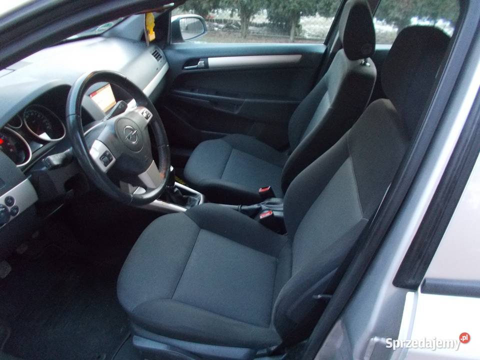 OPEL ASTRA H 16 benz 2008 r 5 drzwi KLIMATRONIK wielofunkcyjna kierownica Uniejów