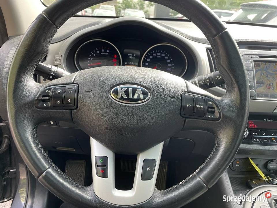 Kia Sportage automat 4x4 kamera cofania super światła do jazdy dziennej Tarnów