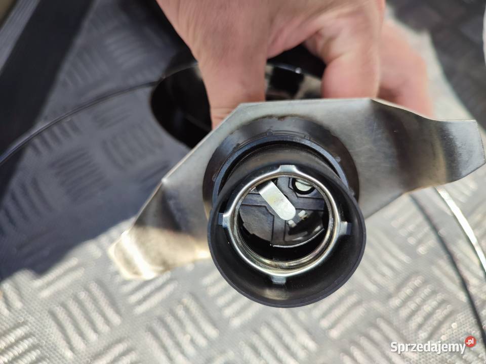 Lampa sufitowa wisząca kula biała PRL Czernica