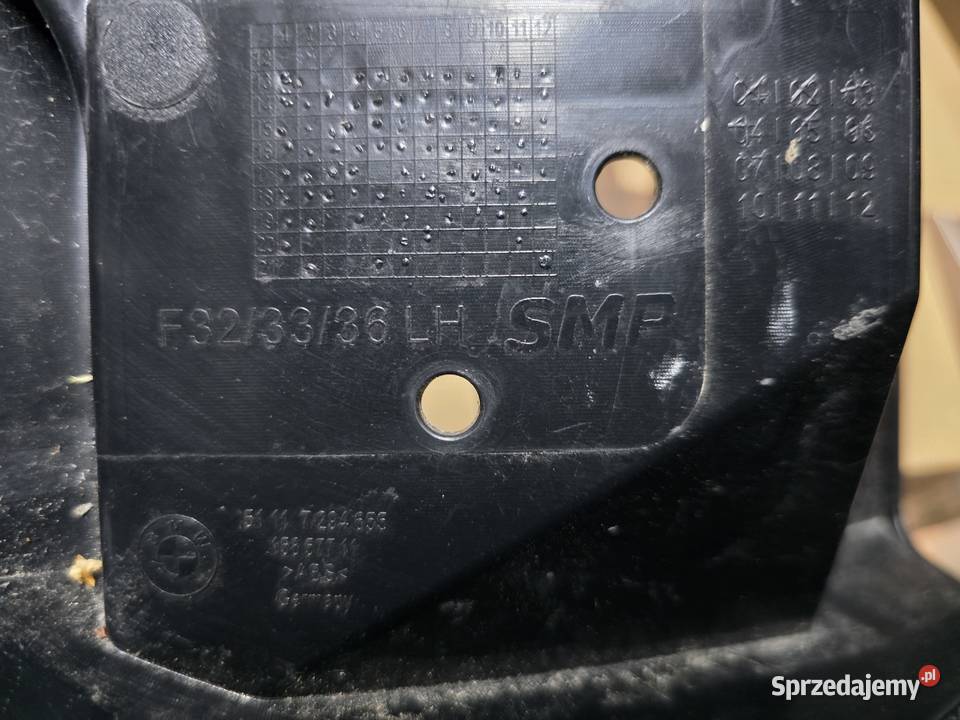 Mocowanie halogenu BMW F32 F33 F36 Części montażowe
