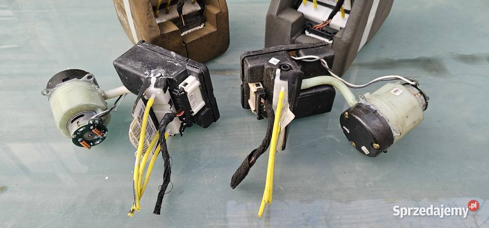 Pompka zamka centralnego mercedes a klasa w168 Zbąszyń