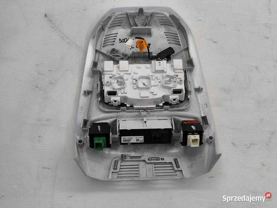 LAMPKA KABINY PODŚWIETLENIE PEUGEOT 5008 II Motoryzacja