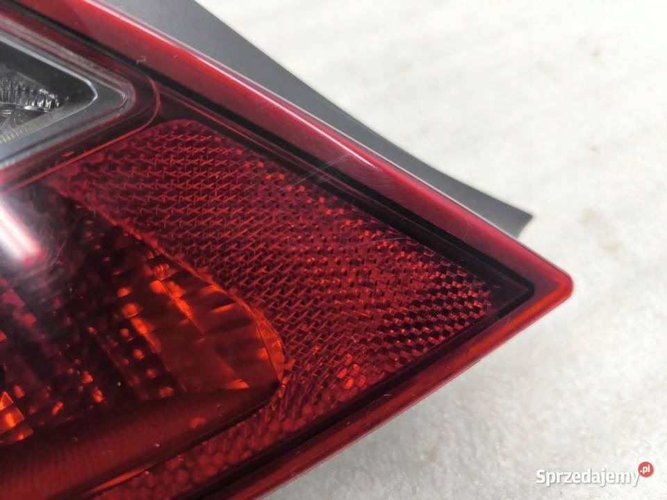 LAMPA LEWY TYŁ OPEL CORSA D 13296479