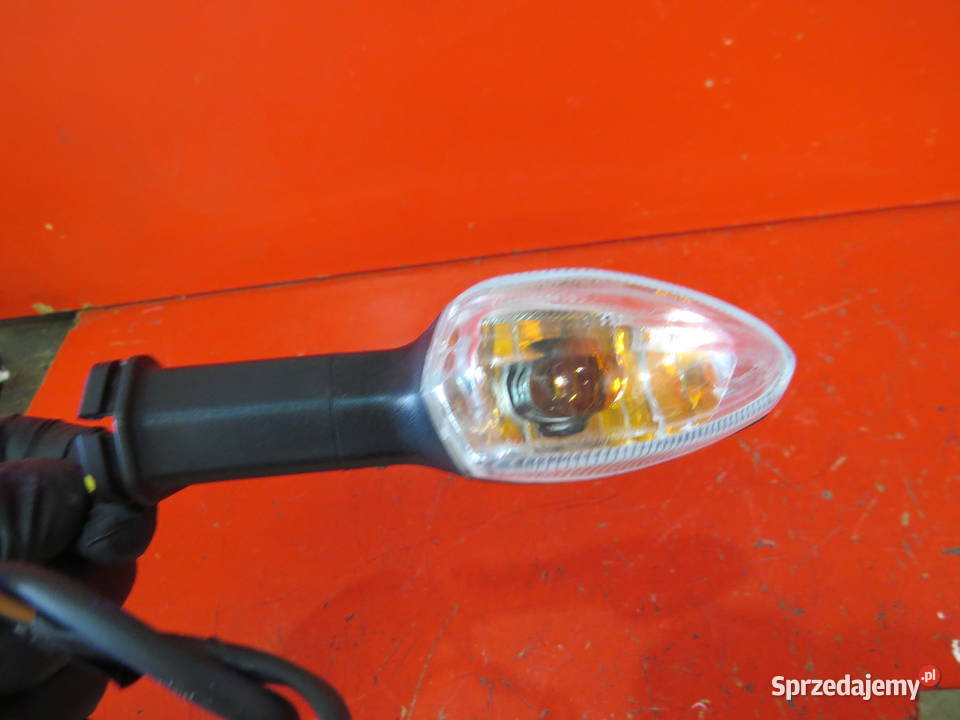 SUZUKI AVENIS 125 kierunkowskaz kierunek Warszawa