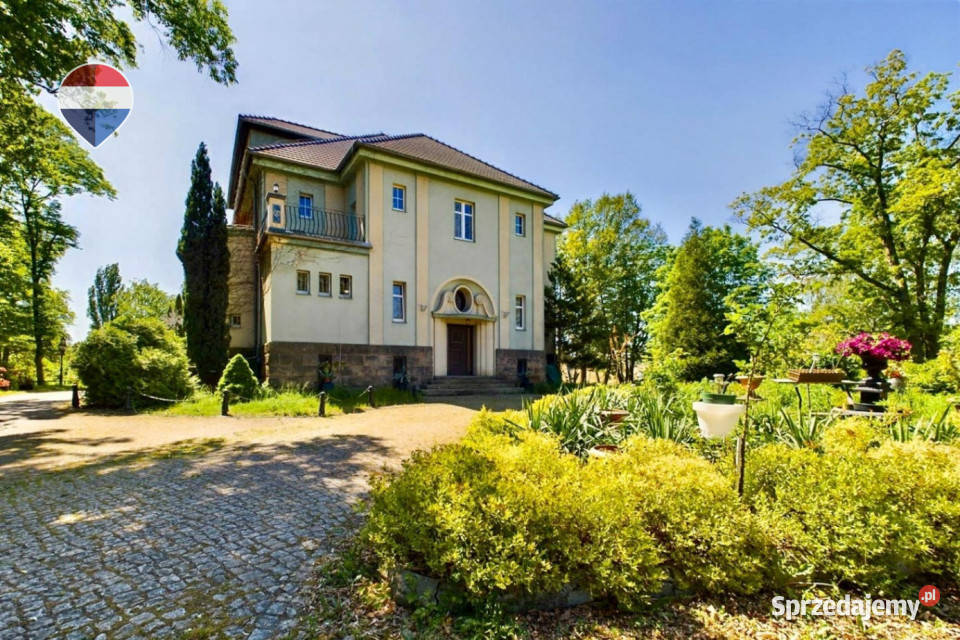 Zabytkowa Willa Otto Fliegela 28267 ha ogród Żary sprzedam