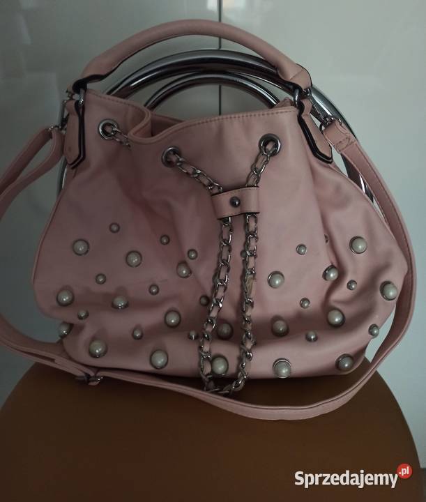 różowy worek na ramię