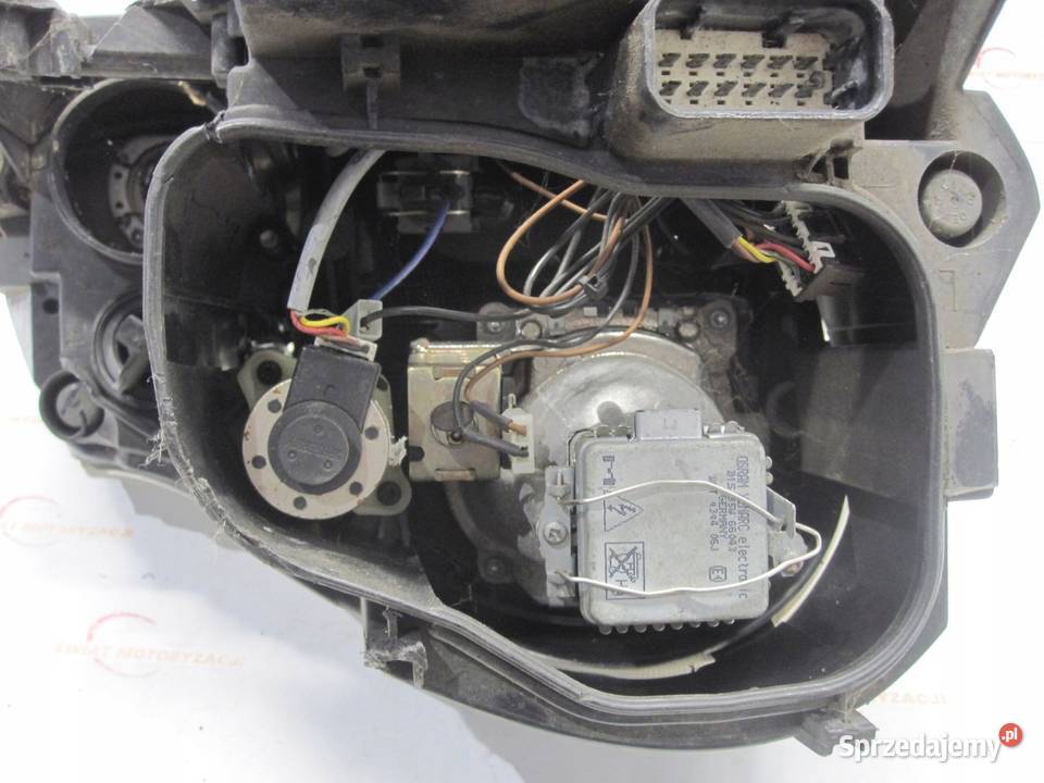 PORSCHE CAYENNE 32 B 05r lampa lewa przód osobowe Kielce