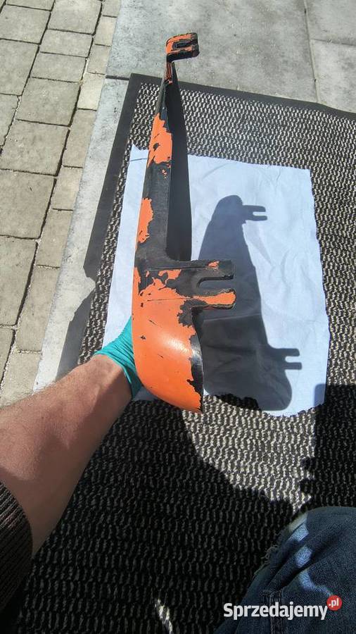 Osłona boczek prawy WSK 125 175