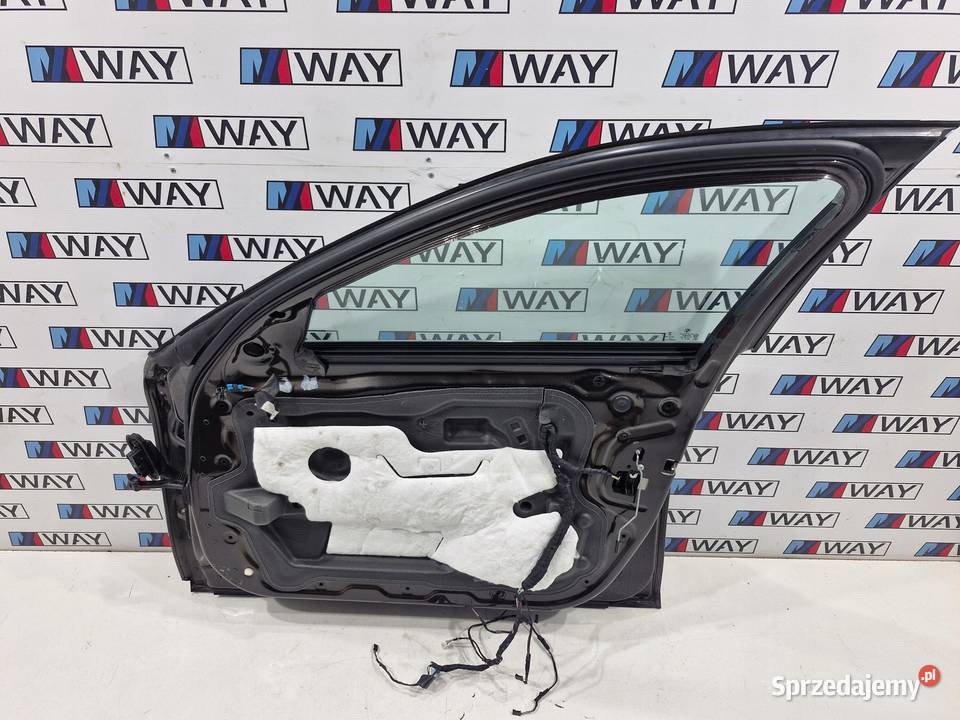 BMW F10 F11 DRZWI PRAWY PRZÓD PRZEDNIE PRAWE B65