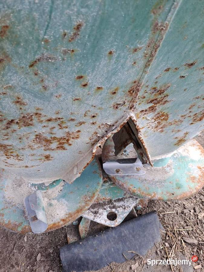 rozsiewacz sprzedam