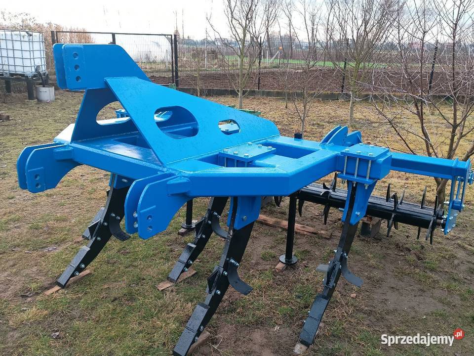 Pług dłutowy nieuszkodzony Łańcut sprzedam