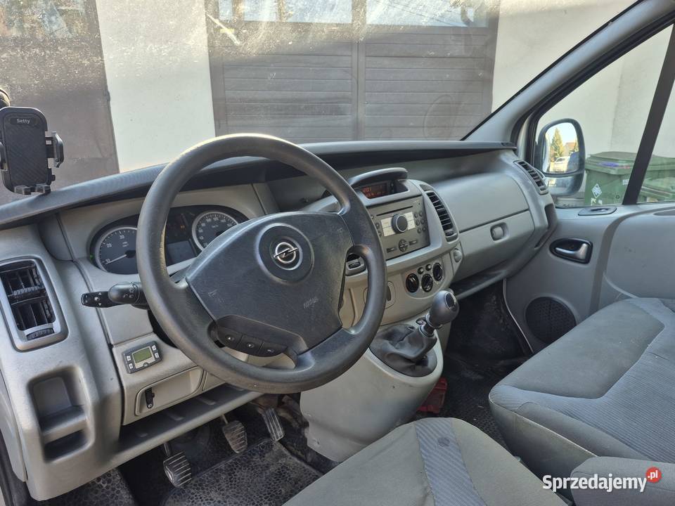 Opel Vivaro 20CDTI uszkodzony silnik Kraków