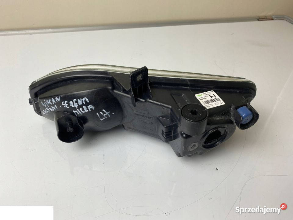 NISSAN SERENA MICRA QASHQAI II HALOGEN LEWY Kozubszczyzna