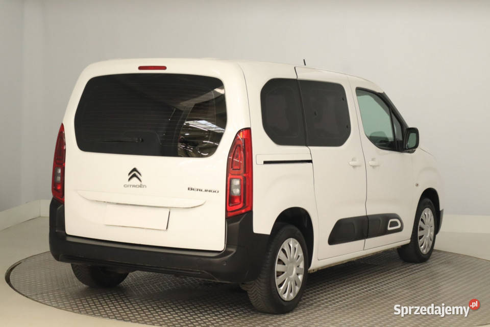 Citroen Berlingo 15 BlueHDi światła przeciwmgielne Zabrze