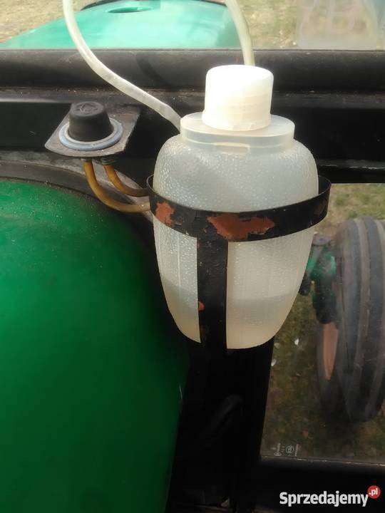 Zbiornik spryskiwaczy FarmMot 250D zbiorniczek Gdańsk