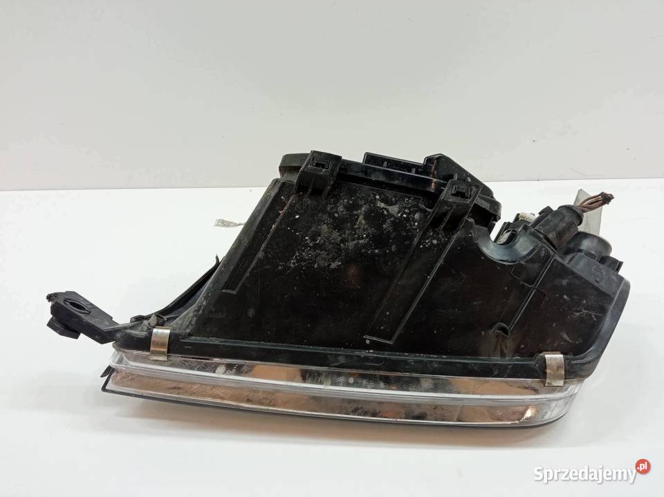 LAMPA PRZÓD PRAWA EU ŁADNA Skoda Fabia I świętokrzyskie