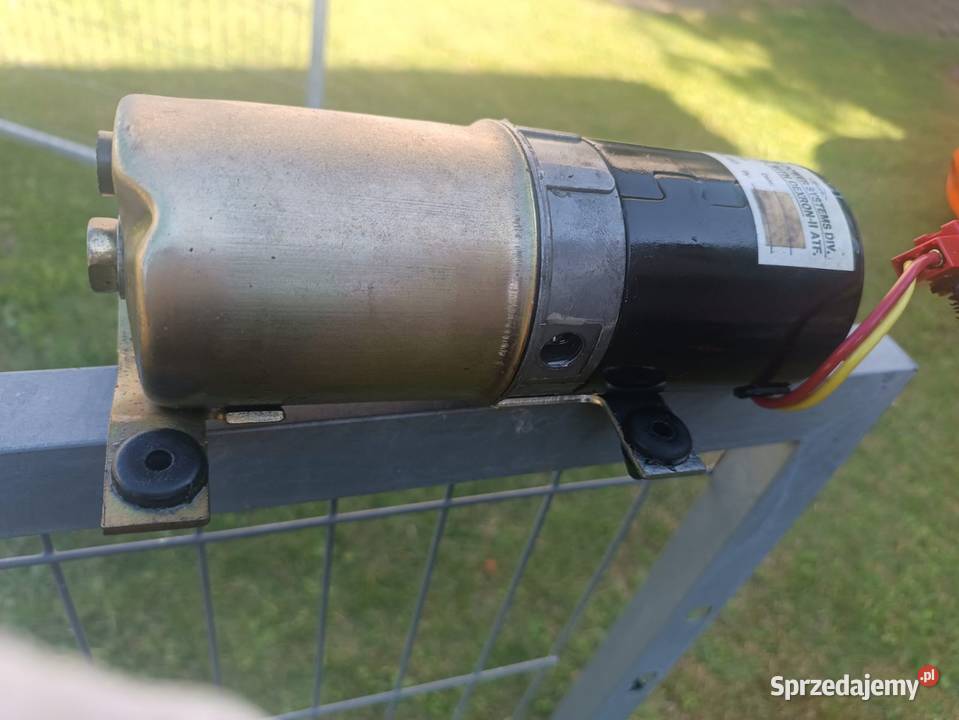 Pompa hydrauliczna do zamykania otwierania dachu Kobiór