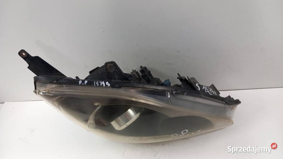 HONDA CIVIC VII LIFT LAMPA PRZÓD PRAWA SOCZEWKA osobowe Zbierkowo