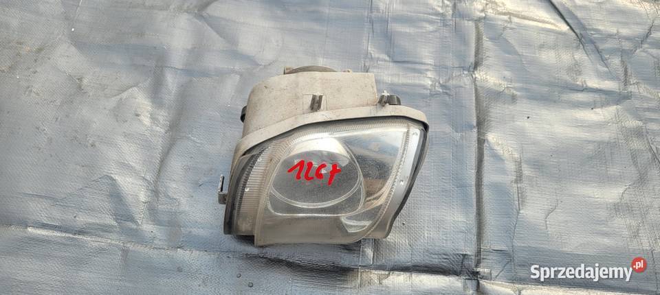 LEXUS IS II 06 HALOGEN PRZOD PRAWY 1267 Ruda Śląska sprzedam