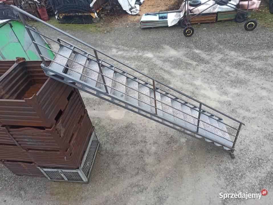 Schody metalowe wejście na wysokość 3m Elżbieta