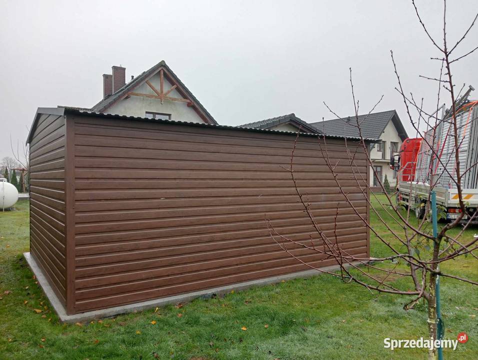 Garaż blaszany dwuspadowy 35x4m drewnopodobny Pabianice