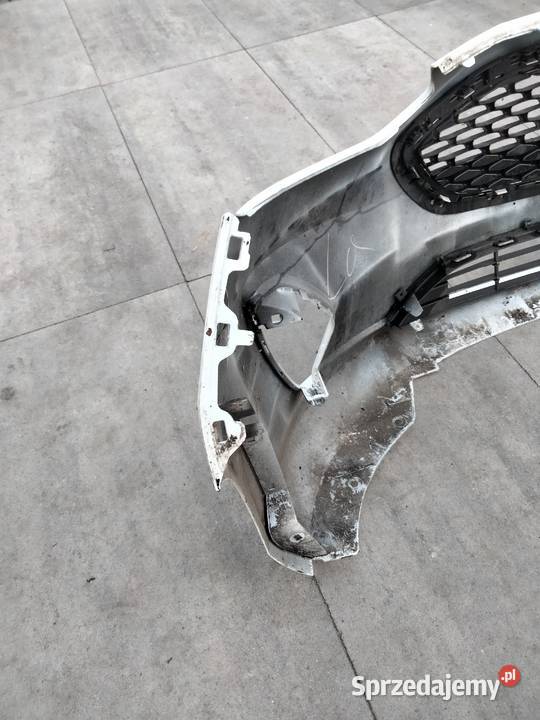 FORD FIESTA MK8 VIII zderzak przod przedni BIALY Dęblin