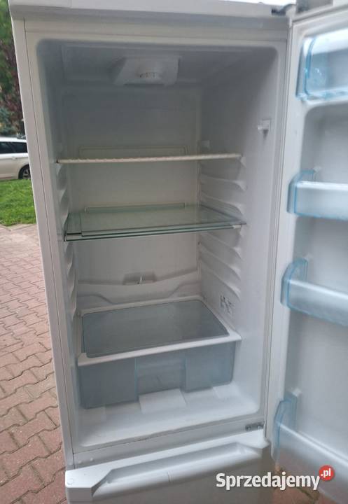 Sprzedam lodówke BEKO