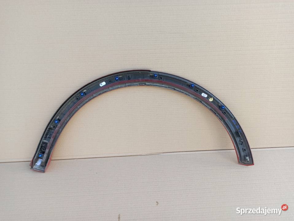 AUDI Q2 LISTWA BŁOTNIKA PRAWY TYŁ