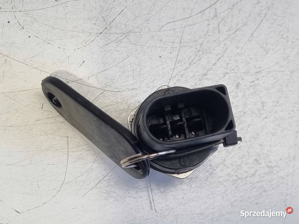 CZUJNIK PALIWA zawór BMW E87 E90 E60 X3 20 D N47