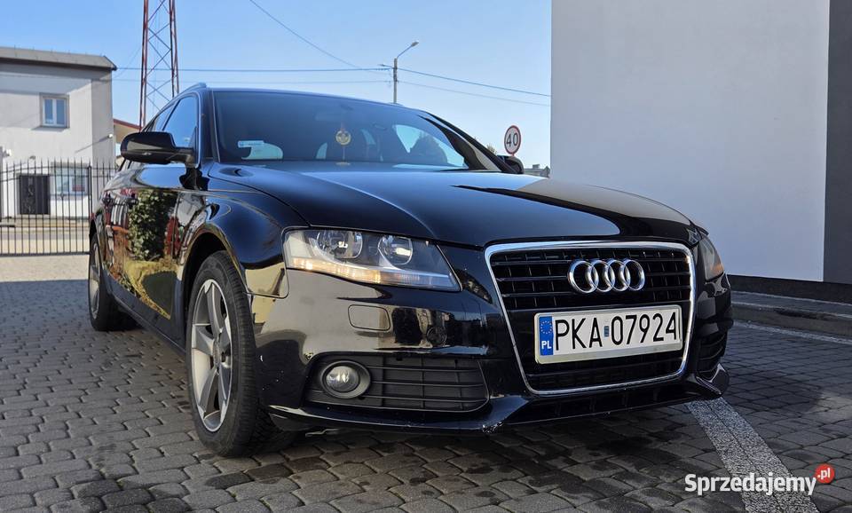 Audi A4 B8 Avant 20 TDI 2011 Iwanowice