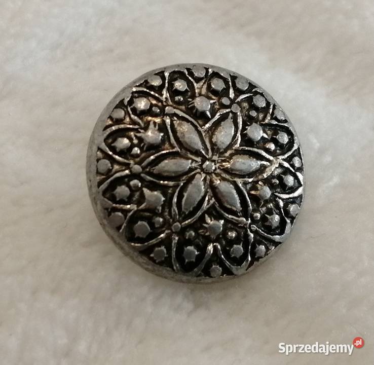 Ozdobny guzik na stopce okrągły 15mm 36 Czeladź