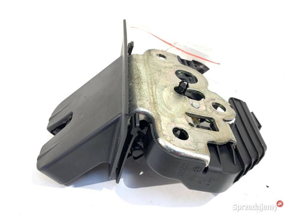 ZAMEK KLAPY TYŁ AUDI A4 B8 Kombi 0715 Zamki, wkładki i kluczyki