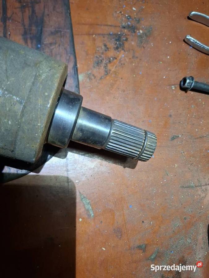 Półoś lewa krótka Mazda 6 GG GY 20 diesel RF7J osobowe Przyborów