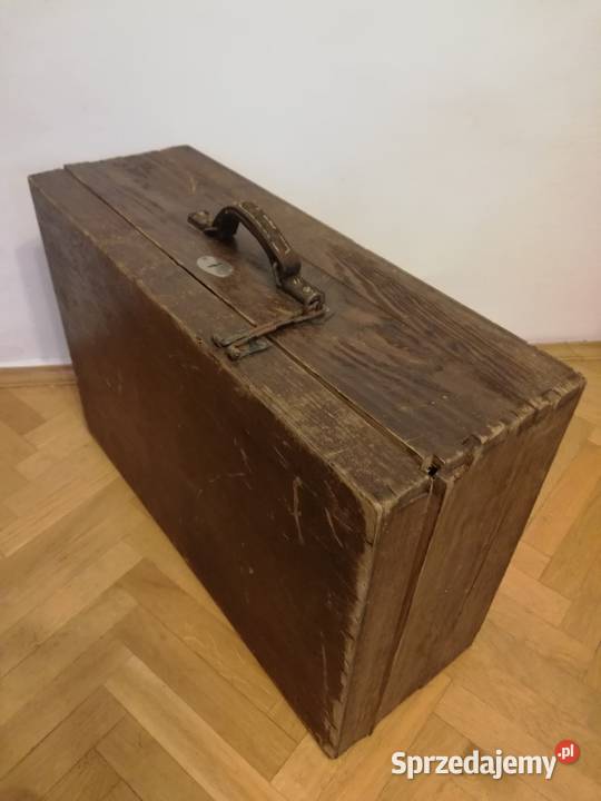 Drewniany Kufer Antyk sprzedam