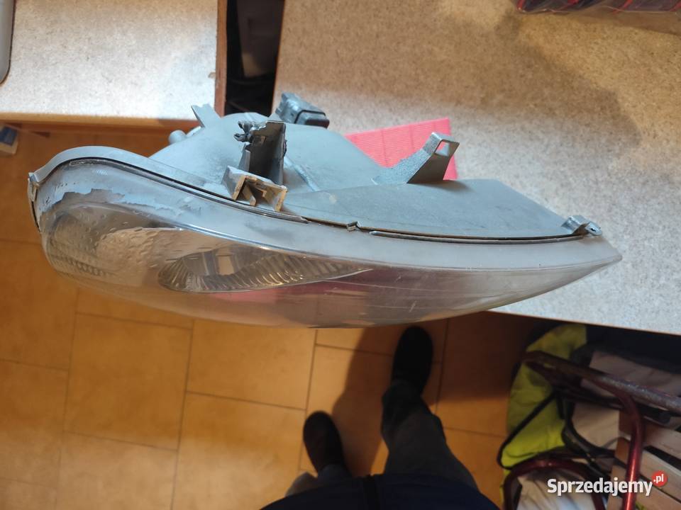Sprzedam lampy przednie do NowanaMaster Trafić Gniezno